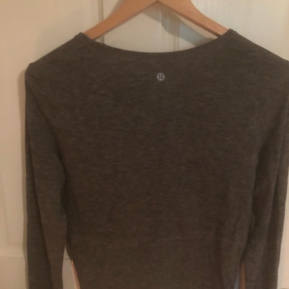 Lululemon Running Top - Picture 2 of 3